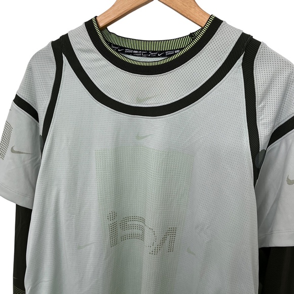 NWT Nike ISPA Long Sleeve Top Small - Picture 3 of 16